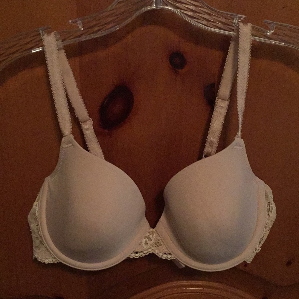 Wacoal Bra. 36B